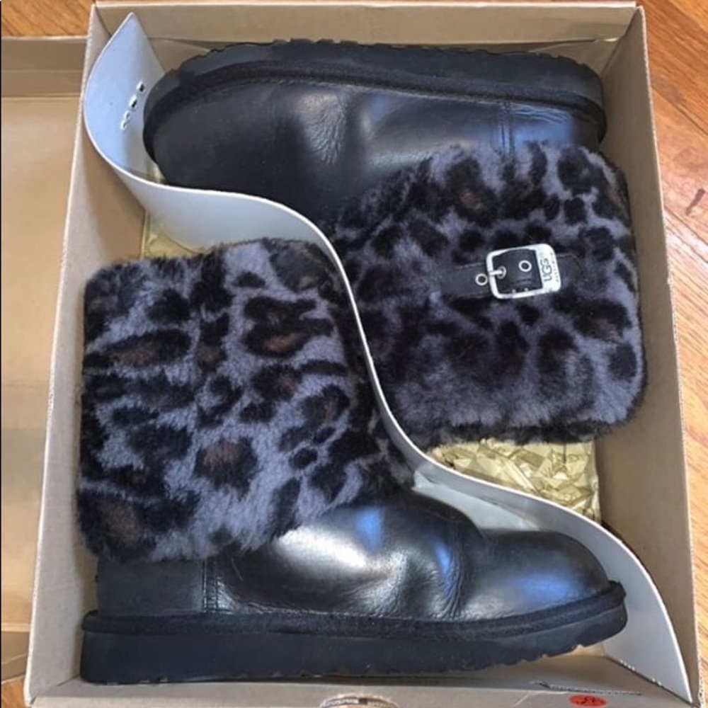 Black cheetah fur Uggs.